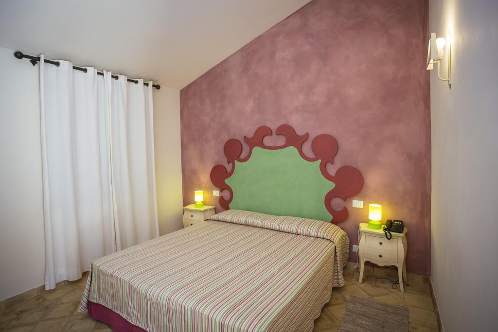 קוסטונאצ'י Hotel Baglio Catalano מראה חיצוני תמונה