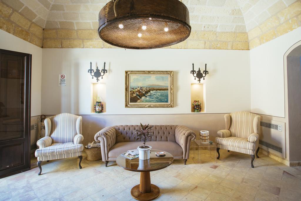 קוסטונאצ'י Hotel Baglio Catalano מראה חיצוני תמונה